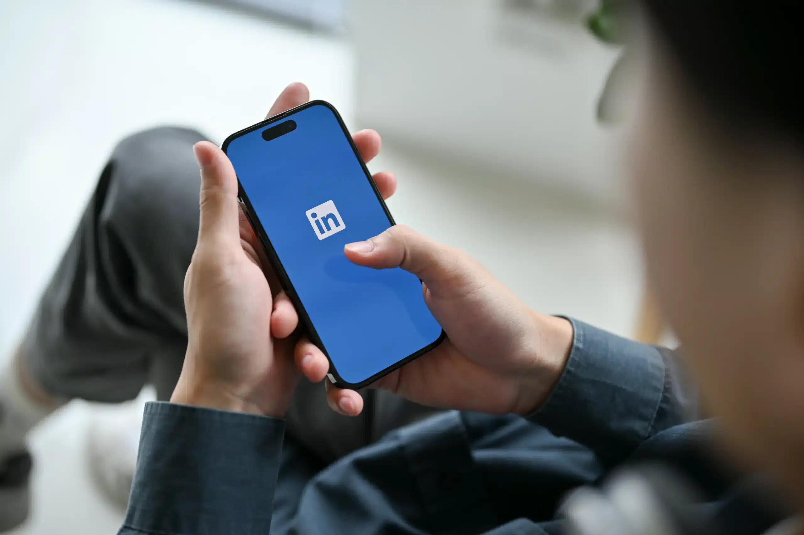 LinkedIn Message Ads & Conversation Ads
